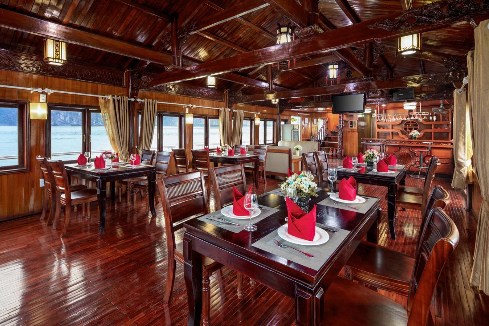 Cozy Bay Classic Cruise Hạ Long Exterior foto